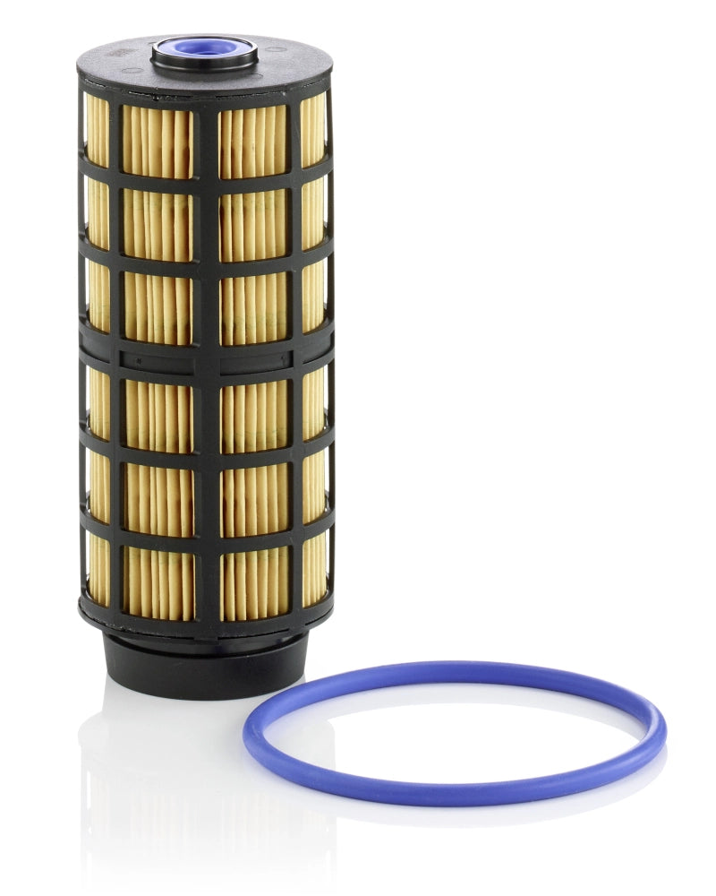MANN-FILTER PU 7004 z Filtru combustibil