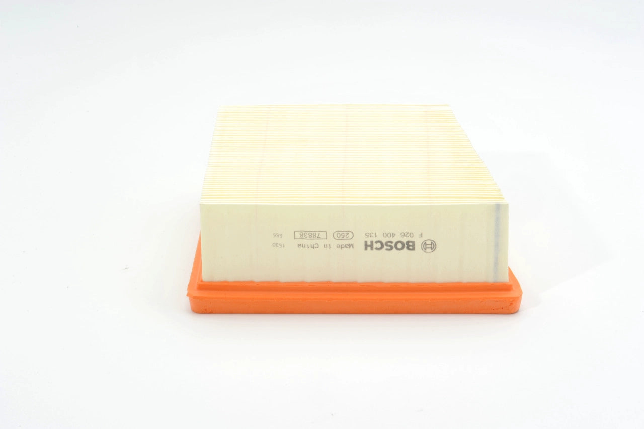 BOSCH F 026 400 135 Filtru aer